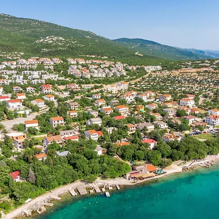 Tatjana Guest house Klenovica